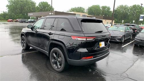 2023 Jeep Grand Cherokee Limited X