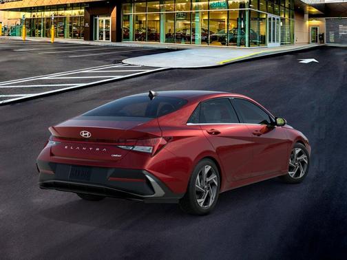 2025 Hyundai ELANTRA Limited