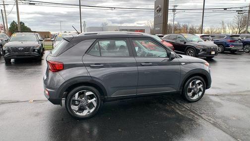 2025 Hyundai VENUE Limited