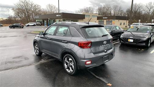 2025 Hyundai VENUE Limited