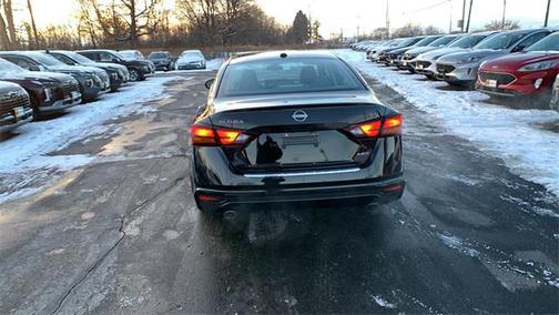 2023 Nissan Altima 2.5 SV