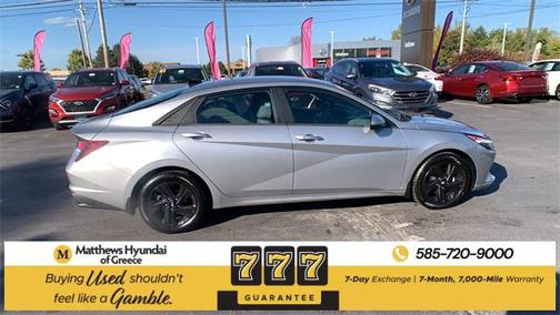 2022 Hyundai ELANTRA SEL