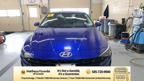 2023 Hyundai ELANTRA SEL