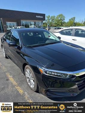 Crystal Black Pearl 2018 Honda Accord LX