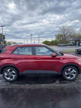 Ultimate Red 2025 Hyundai VENUE Limited