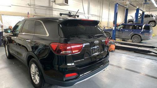 Ebony Black 2019 Kia Sorento LX