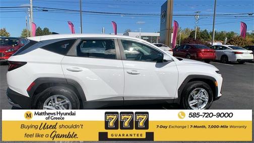 2025 Hyundai TUCSON SE