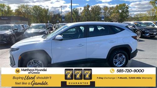 2025 Hyundai TUCSON SE