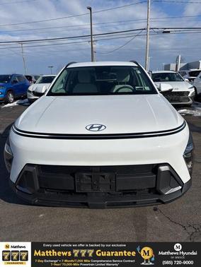 2024 Hyundai KONA SEL