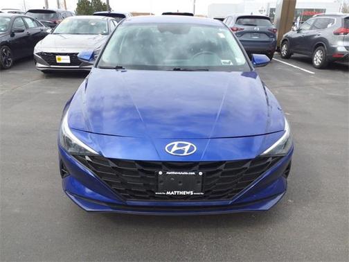 2021 Hyundai ELANTRA SEL