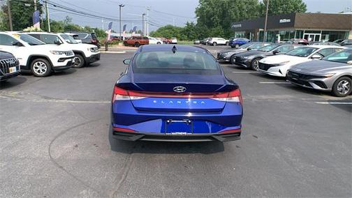2021 Hyundai ELANTRA SEL