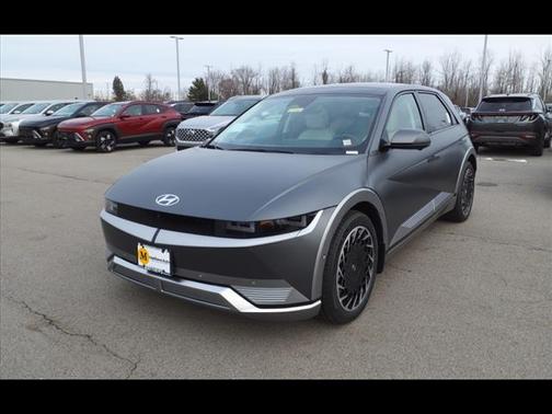 2024 Hyundai IONIQ 5 Limited