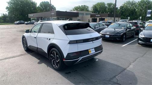 2022 Hyundai IONIQ 5 SE