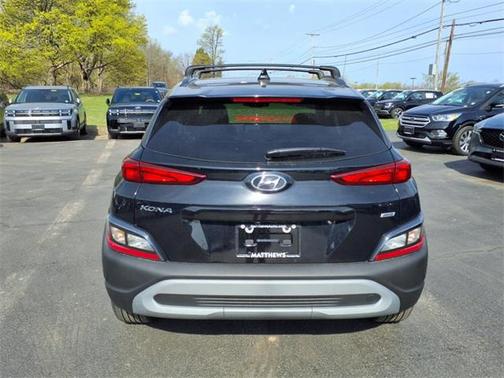2023 Hyundai KONA SEL