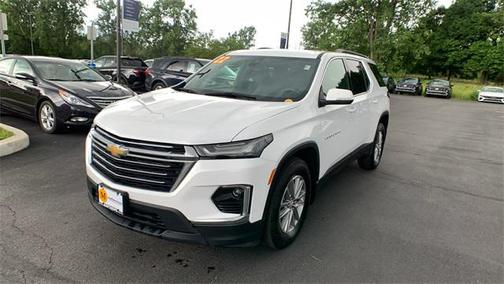 2022 Chevrolet Traverse LT Cloth
