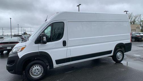 Bright White Clearcoat 2024 RAM ProMaster 2500 Tradesman