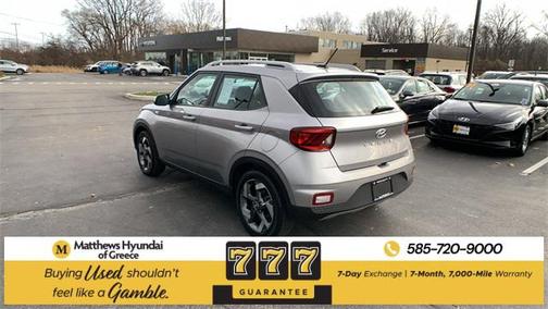 2023 Hyundai VENUE SEL
