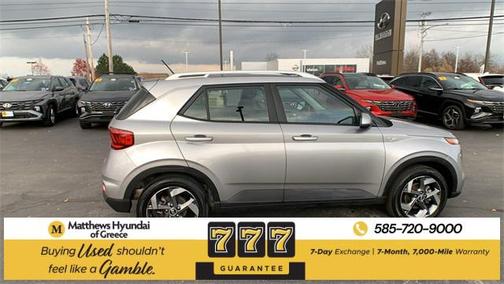 2023 Hyundai VENUE SEL