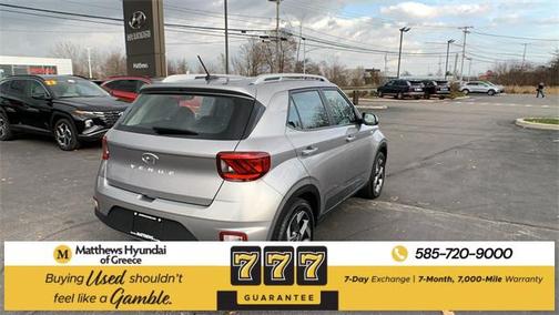 2023 Hyundai VENUE SEL