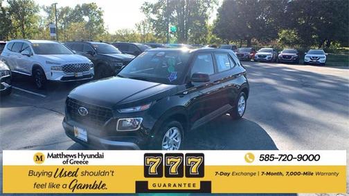 2022 Hyundai VENUE SE