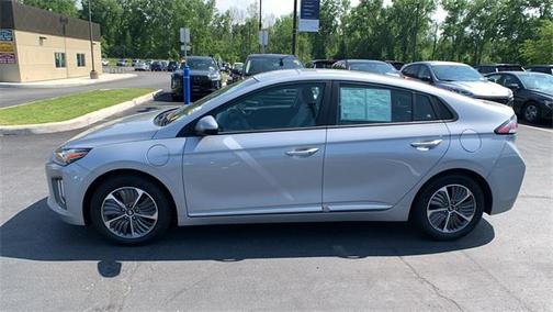 2021 Hyundai IONIQ Plug-In Hybrid SE