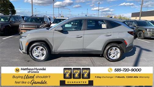 2025 Hyundai TUCSON SE