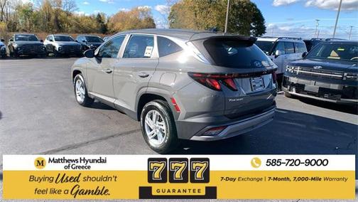 2025 Hyundai TUCSON SE