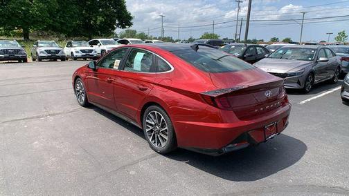 Ultimate Red 2023 Hyundai SONATA Limited