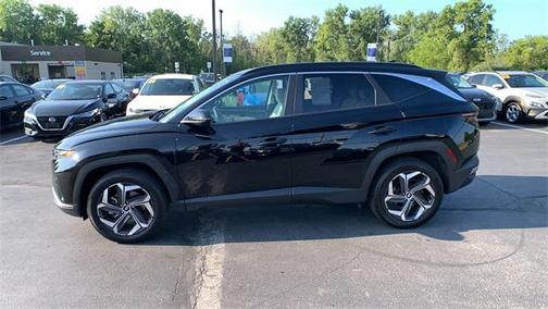 2023 Hyundai TUCSON SEL