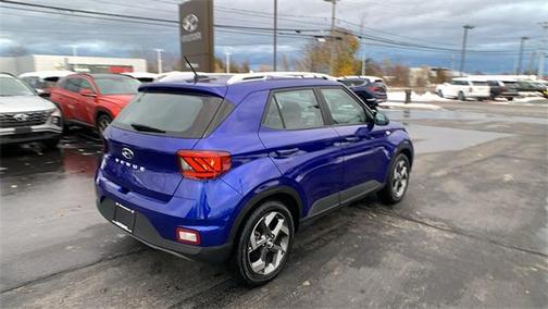 2024 Hyundai VENUE SEL