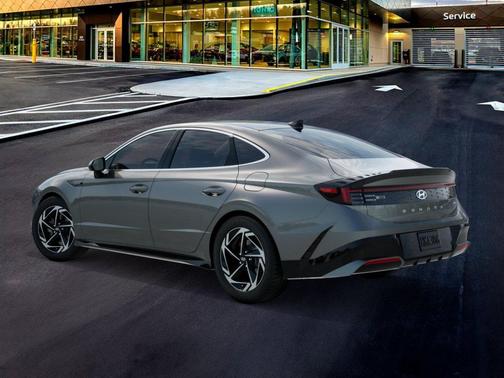 2026 Hyundai SONATA SEL