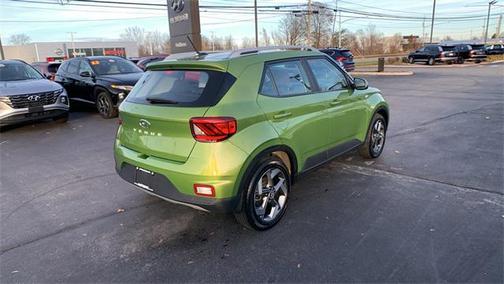 2023 Hyundai VENUE SEL