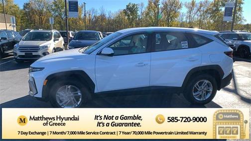 2025 Hyundai TUCSON SE