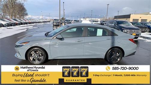 2023 Hyundai ELANTRA SEL