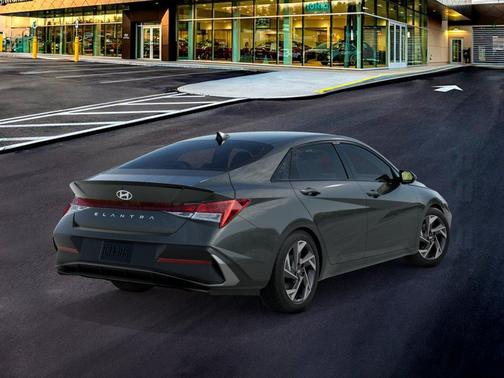2025 Hyundai ELANTRA Sport
