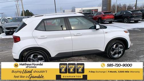 2025 Hyundai VENUE SEL