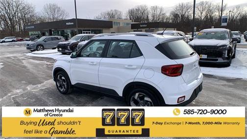 2025 Hyundai VENUE SEL