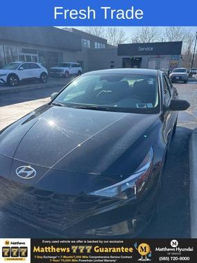 2023 Hyundai ELANTRA SEL