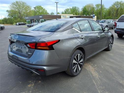 2022 Nissan Altima 2.5 SV