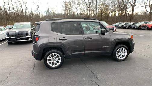 2019 Jeep Renegade Latitude