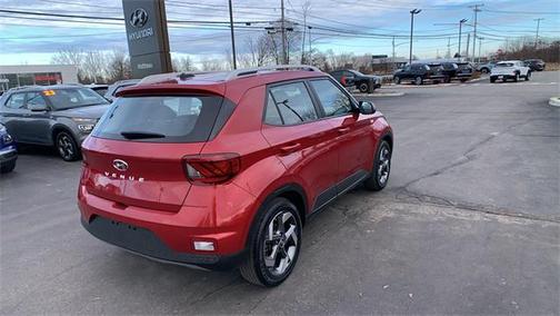 2023 Hyundai VENUE Limited