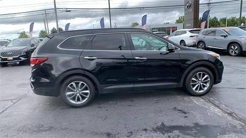 2019 Hyundai Santa Fe XL SE