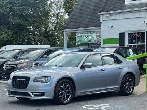 2018 Chrysler 300 S