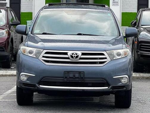 2013 Toyota Highlander SE