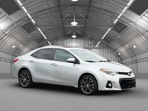 2016 Toyota Corolla S Plus