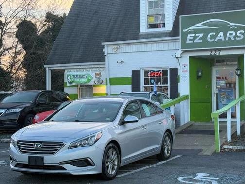 2016 Hyundai SONATA SE