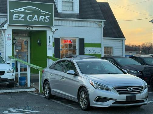 2016 Hyundai SONATA SE