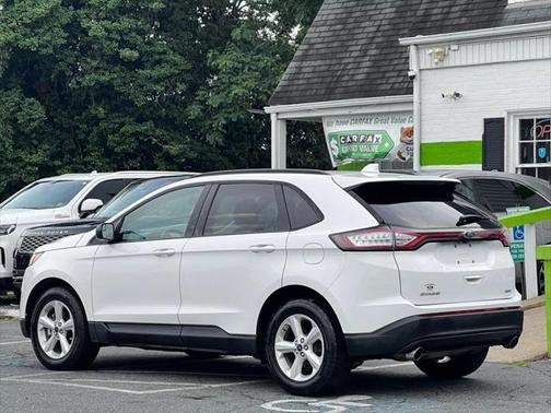 2018 Ford Edge SE