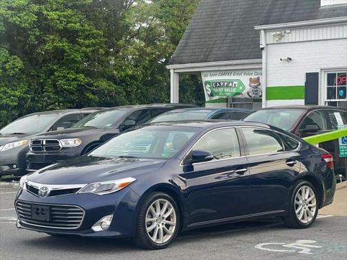 2013 Toyota Avalon XLE