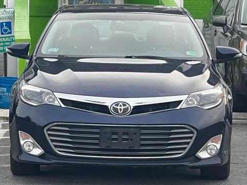 2013 Toyota Avalon XLE